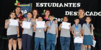 Ceremonia de estudiantes destacados